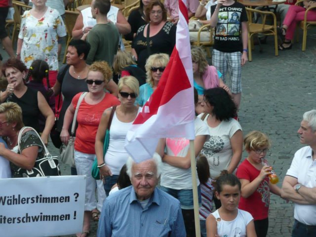 02. Juli 2013 Demo und Stadtratsitzung